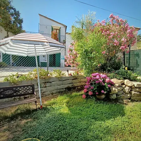 Rustico Su Due Piani * Morciano di Romagna